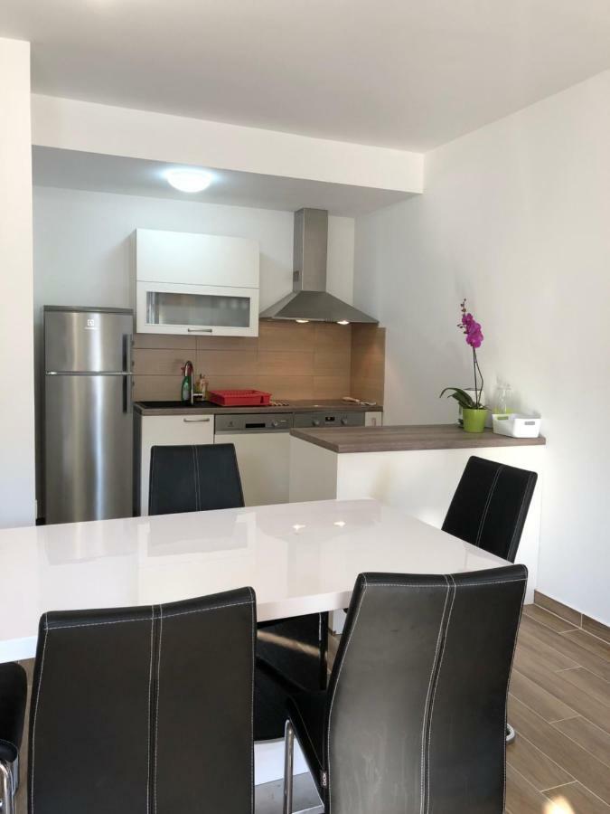 Apartments Dona Cres Zewnętrze zdjęcie