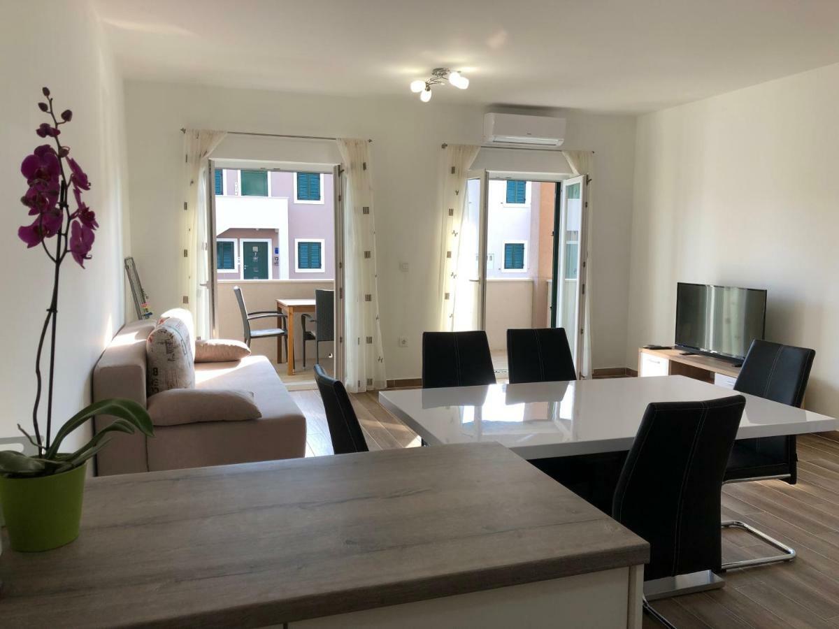 Apartments Dona Cres Zewnętrze zdjęcie